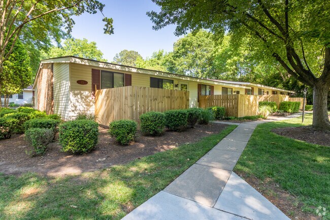 Amber Ridge Apartments ~ Boutique Cottage Style Living Meets Hassle Free Leasing, Richmond, VA 23228 - photo 4