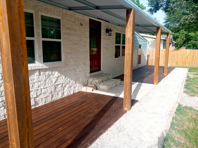 25745 Dulaney St, Splendora, TX 77372 - photo 3