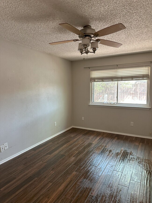 12329 Limerick Ave Unit Primary Suite, Austin, TX 78758