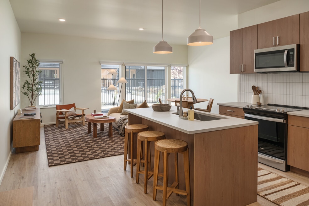 Cloudveil, Idaho Falls, ID 83402 - photo 1