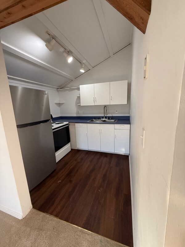 704 Mystic View Rd, Monticello, KY 42633 - photo 3