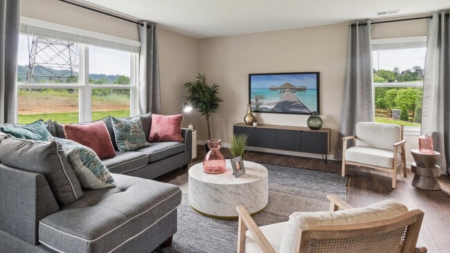 7034 Randleman Dr, Knoxville, TN 37918 - photo 5