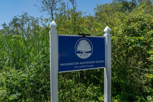 Washington Montessori School at 240 Litchfield Tpke, New Preston, CT 06777.