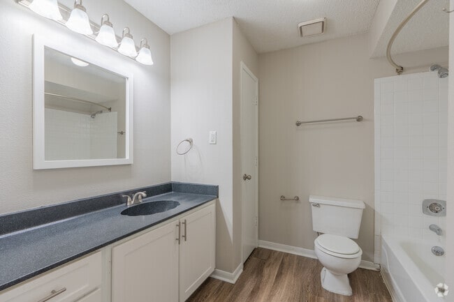 Shelby 1BR, 1BA - 780SF