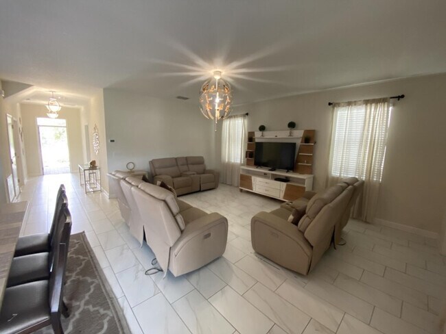 9047 Stinger Dr unit ID1296910P, Davenport, FL 33896 - photo 5