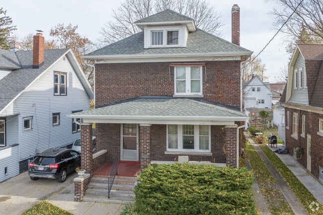 A gable-roof home stands in Uptown, Kenosha.