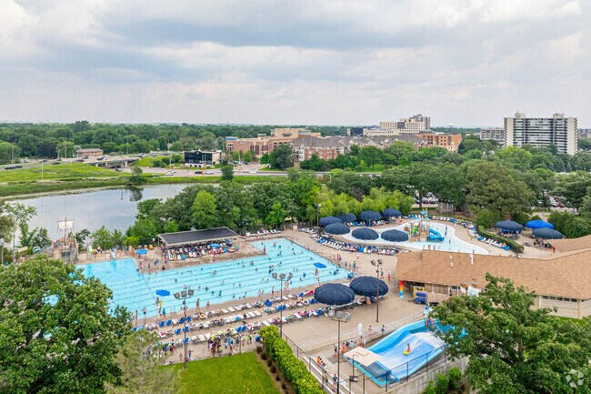 The water park in Rosland Park has a wave riding machine.