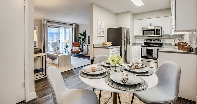 Aventerra at Dobson Ranch Apartments, Mesa, AZ 85202 - photo 5