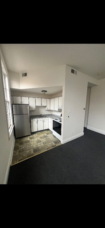 11 S 2nd St unit 6, Bangor, PA 18013 - photo 5