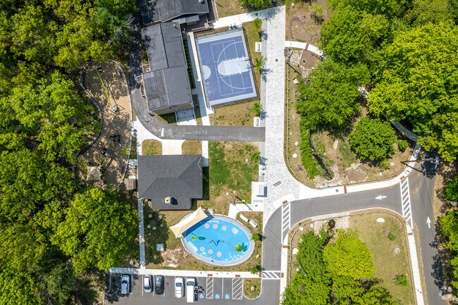 Prospect Hill in Piety Corner has trail and other activities for residents