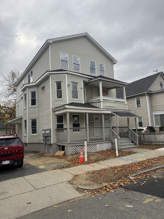 240 College St unit 244, Springfield, MA 01109 - photo 2