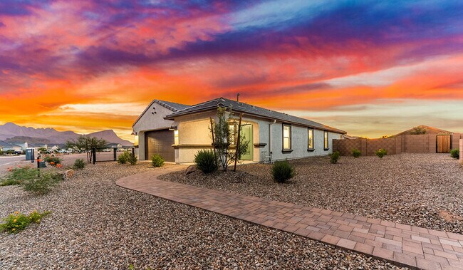 9065 W Agave Garden Dr, Marana, AZ 85653 - photo 2