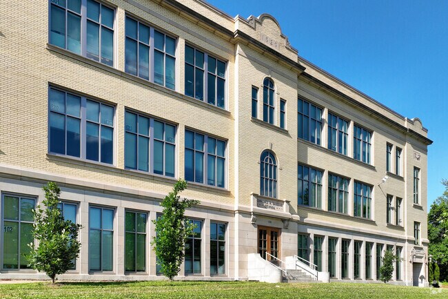 North End Hartford CT Journalism and Media Academy Thirman Miller Middle School alternative views