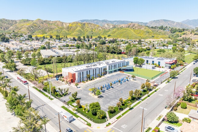 Puc Community Charter Middle School