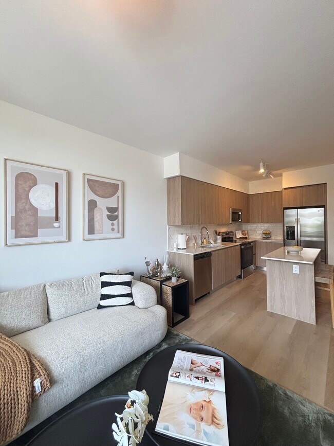 2578 NE 182nd Terrace unit A09, North Miami Beach, FL 33160 - photo 4