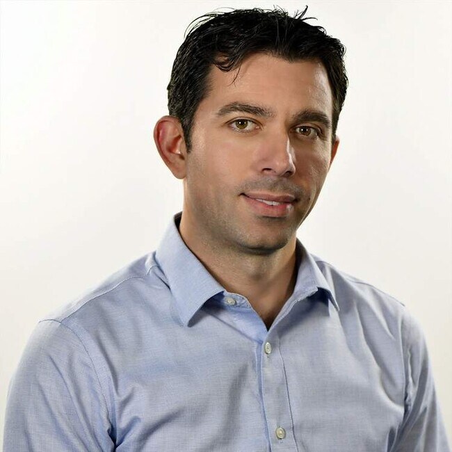 Agent Photo