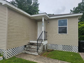 4416 Rhodes Dr, New Orleans, LA 70126