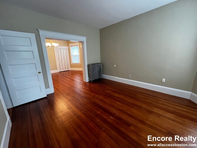 248 Summer St unit 2, Somerville, MA 02143 - photo 5