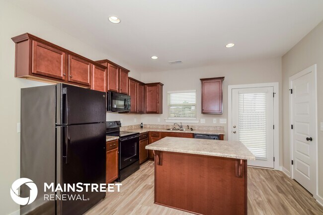 148 King Richards Way, Calera, AL 35040 - photo 7