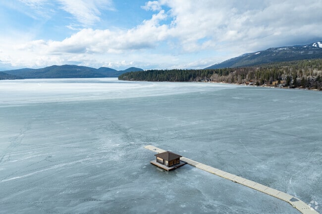 Relax at the Lodge at Whitefish Lake after shredding the slopes at Whitefish Mountain Resort.