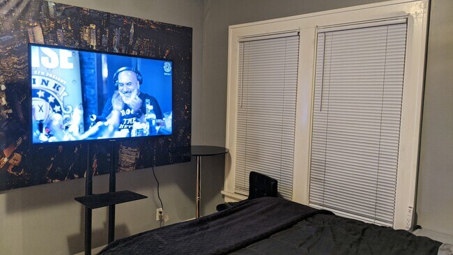 Bedroom #1