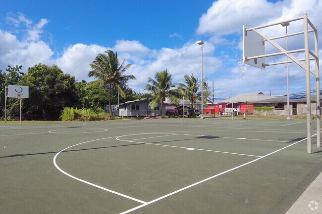 Hau‘ula Elementary School participates in the 21st Century Community Learning Center program, offering after-school enrichment in STEAM subjects, arts, and cultural activities.