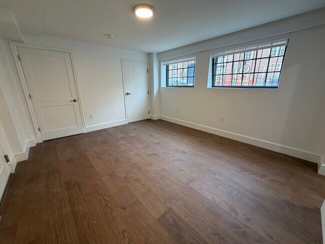 1642 Massachusetts Ave unit 2, Cambridge, MA 02138 - photo 3