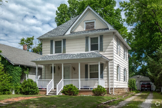 Large 1910s prairie-style homes and Foursquares cost closer to $250,000 in Parsons.