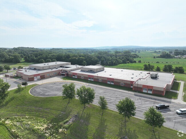 Albany Elementary School ranks above average with a B+ grade from Niche.