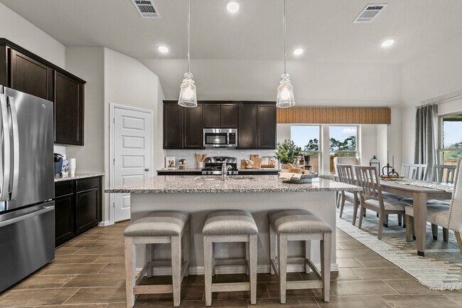 8024 Butterfield Dr unit 37163103, San Antonio, TX 78227 - photo 6