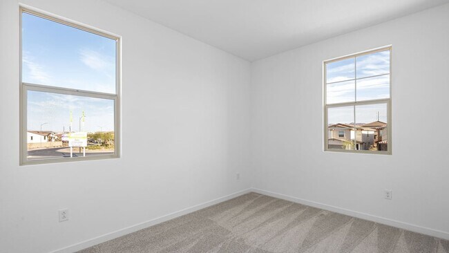 663 Semitone Ln, Henderson, NV 89015 - photo 6