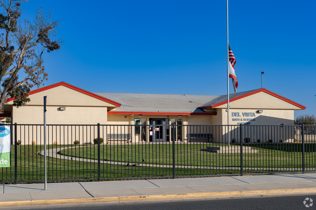 Del Vista Math And Science Academy, Rankings & Reviews - Homes.com