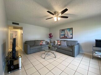 305 Windsor N Unit Recently updated 2-bedroo, West Palm Beach, FL 33417