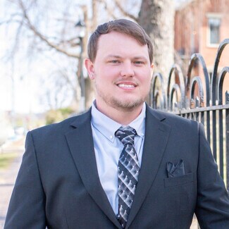 Dustin Poe