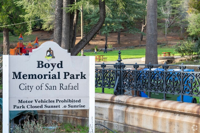 Boyd Memorial Park is a phenomenal park in San Rafael.