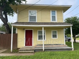 1100 E Hickory St, Denton, TX 76205