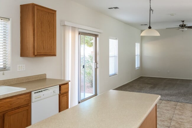 9420 W Hubbell St, Phoenix, AZ 85037 - photo 7