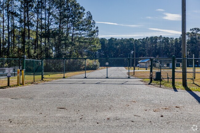 Edith L. Frierson Elementary School has a gated campus in Wadmalaw Island.