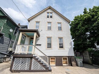 1726 N Arlington Place Unit LowerUnit, Milwaukee, WI 53202