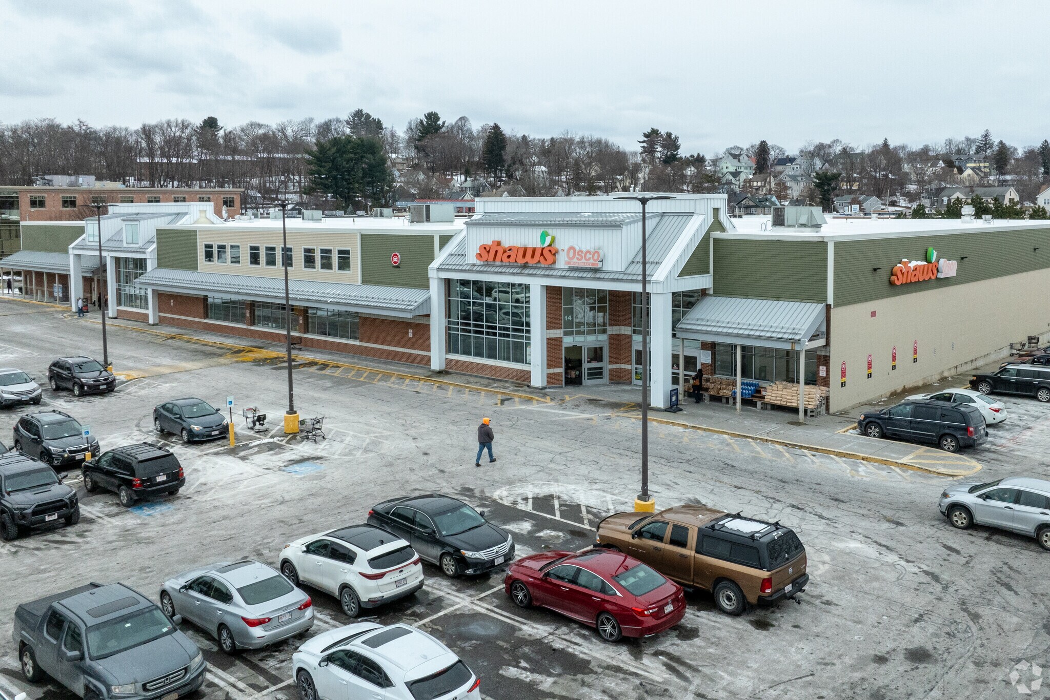 This areal view shows Shaw's in Worcester.