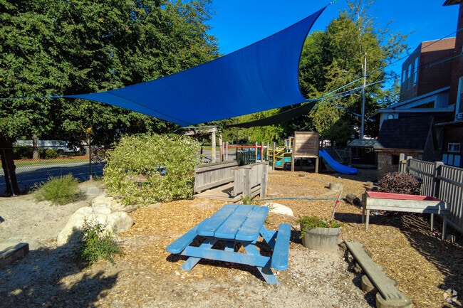 Play and picnic area at Nasons Corner Park