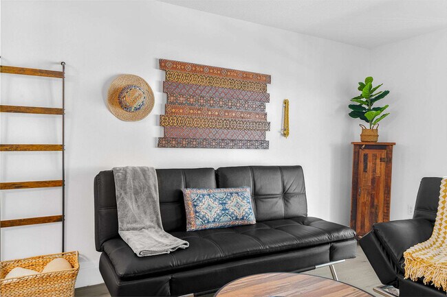 1 SE 12th St unit FL38-ID1036739P, Miami, FL 33131 - photo 3