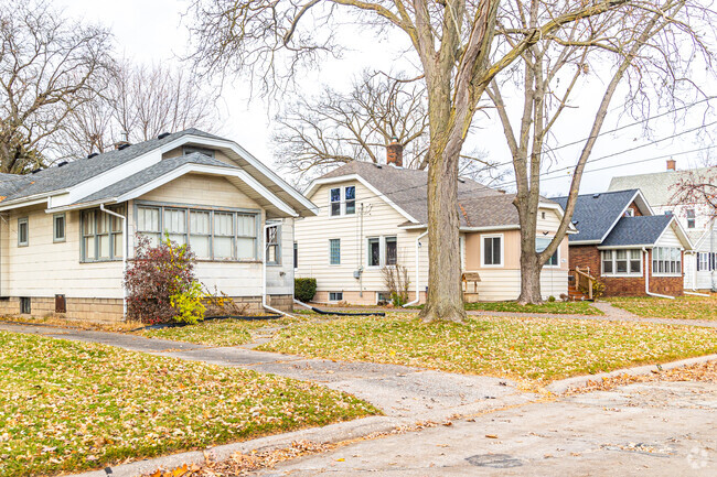 Single-family properties make up the majority of Silvis.