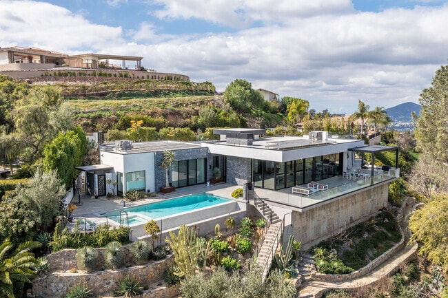 Casa de Oro-Mount Helix is home to many large custom homes with sweeping views.