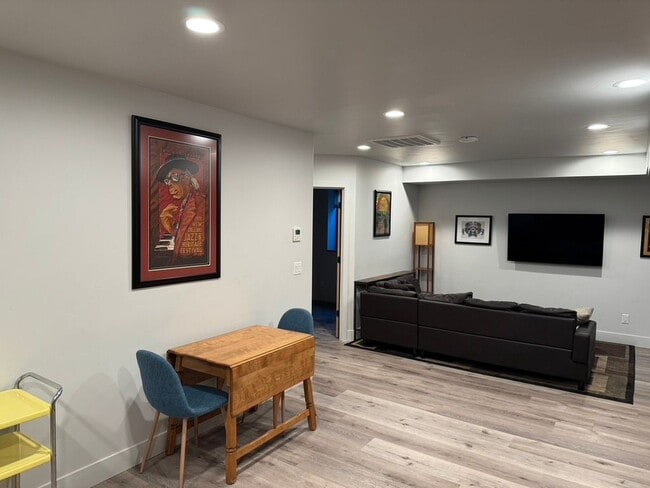 1474 NW Fresno Ave, Bend, OR 97701 - photo 3