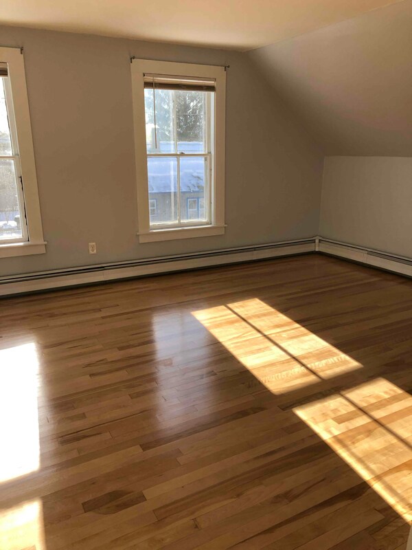 41 Centennial St unit 2, Claremont, NH 03743 - photo 4