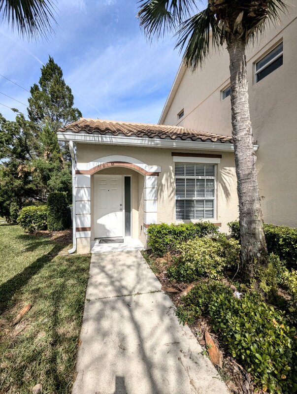 7136 Strand Cir, Bradenton, FL 34203