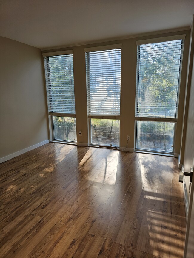 287 14th St NW unit 1, Atlanta, GA 30318 - photo 4