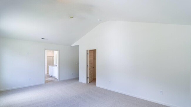 1601 Beverly Ln, Hahira, GA 31632 - photo 5