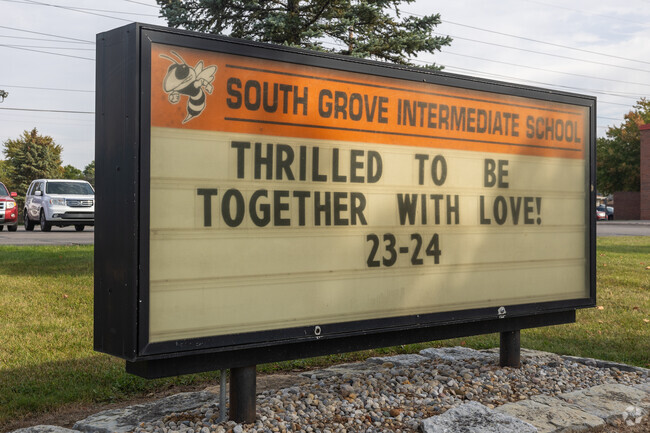 Welcome to South Grove Intermediate School in Indianapolis.